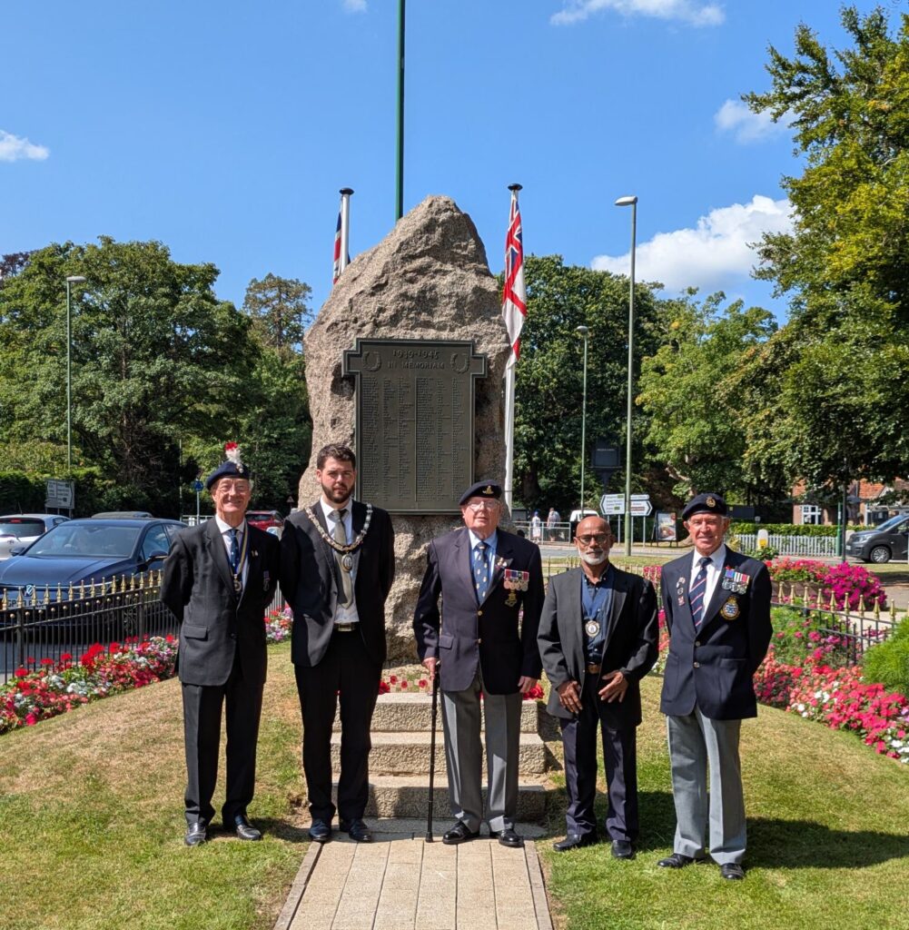 Haywards Heath Commemorates 80th Anniversary of VJ Day