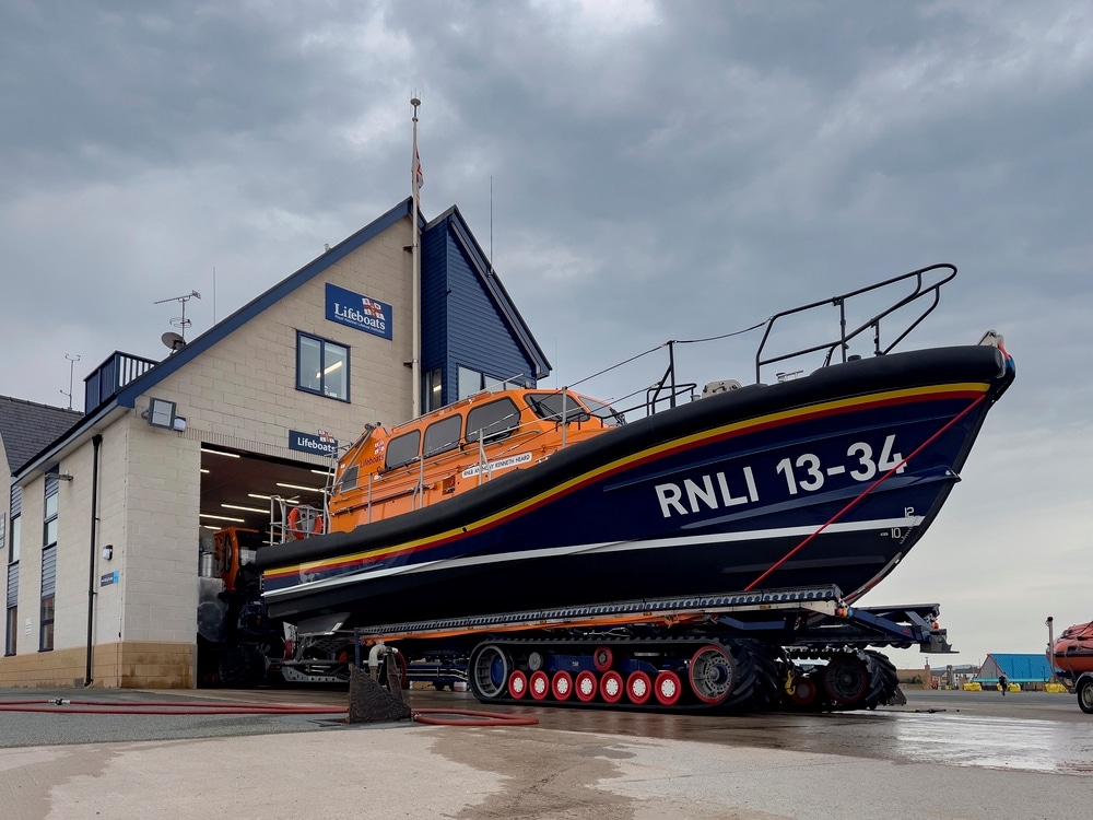 RNLI lifeguards save over 2,000 lives in 25 years of patrolling beaches