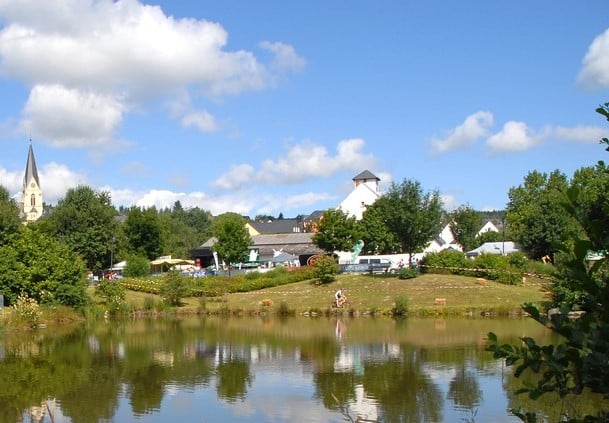 What Makes a Neighbourhood a Great Place to Raise a Family?