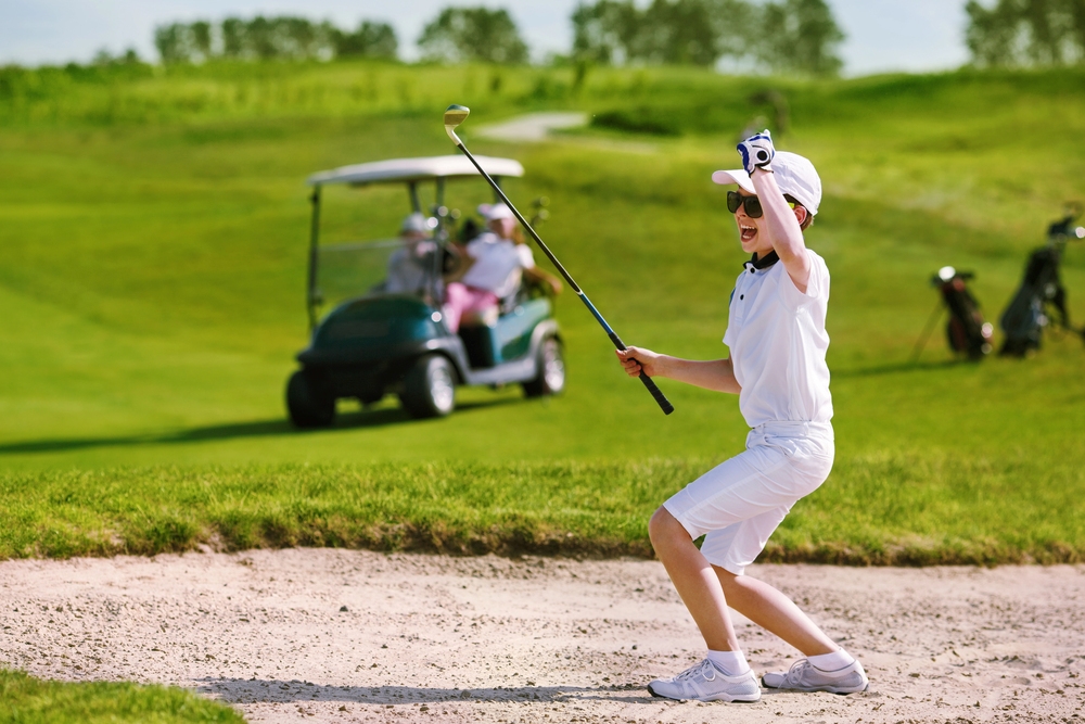 What Parents Need to Know About Their Child's First Golf Outing